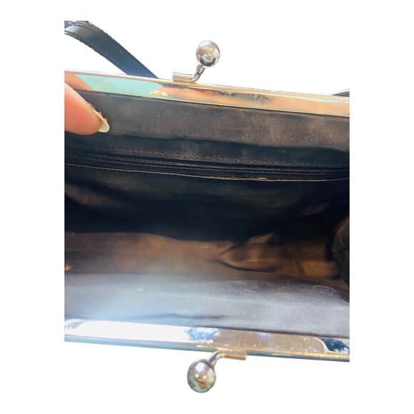 Guess Womens G Goldware Logo Kiss Lock Hobo Leather Black Shoulder Bag Y2K 2000 - Picture 4 of 12